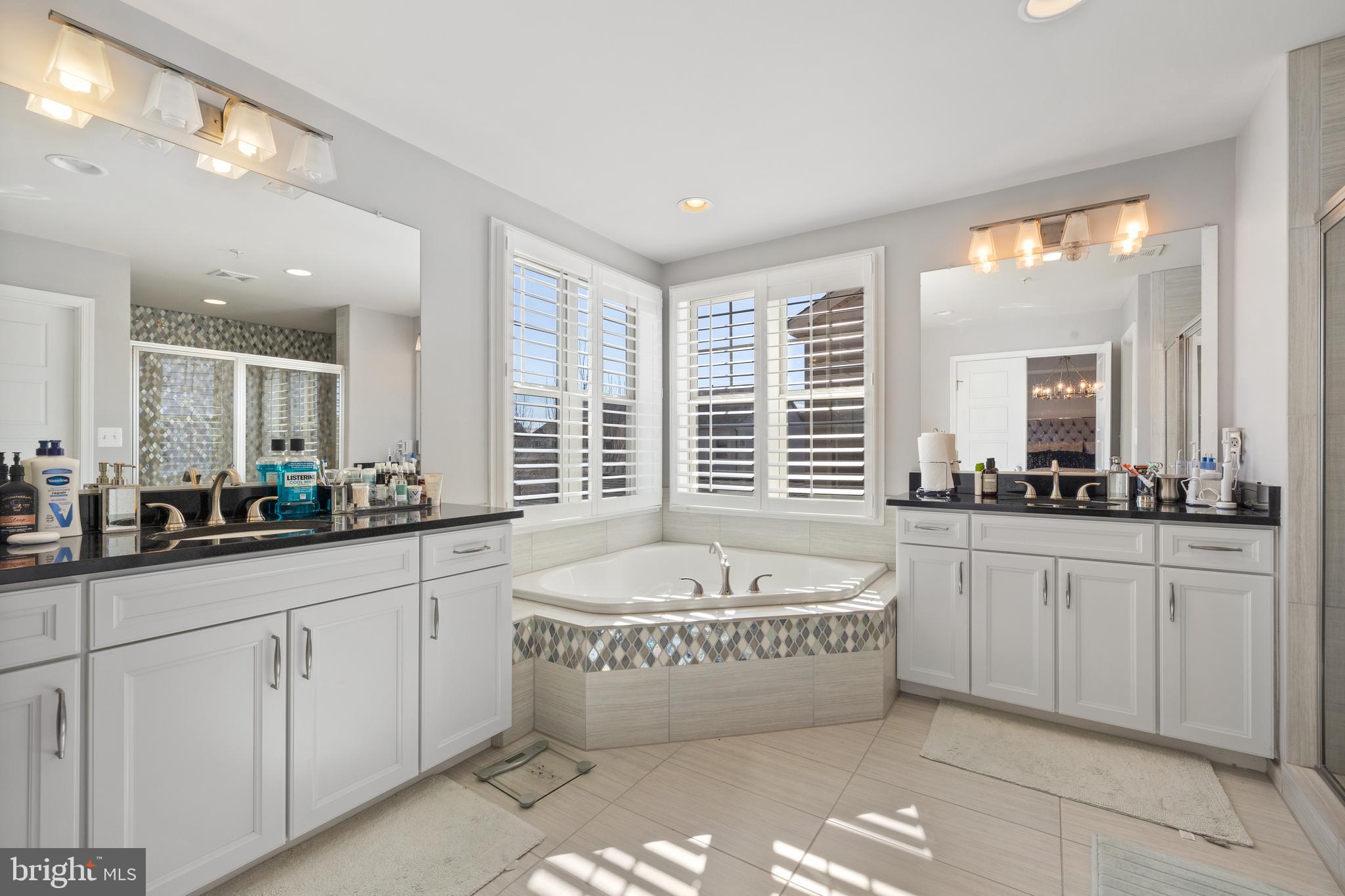 POPLAR RUN - Residential Lease