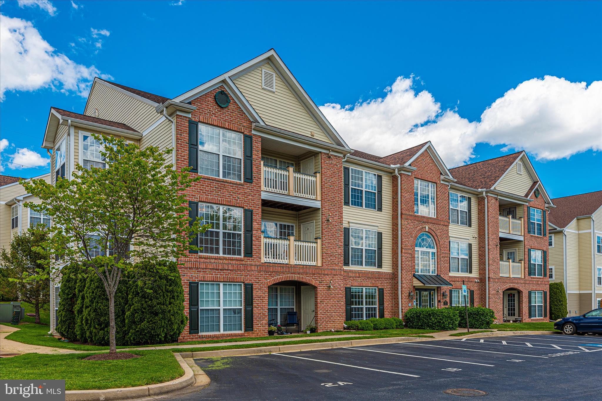 RIDGEVIEW II - Residential
