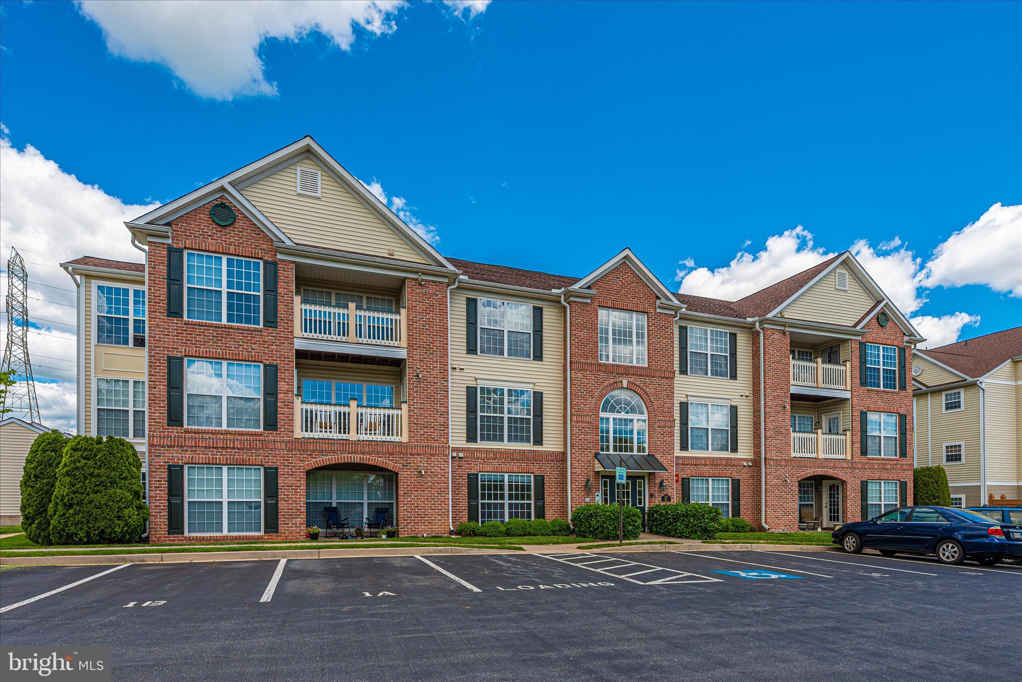 RIDGEVIEW II - Residential