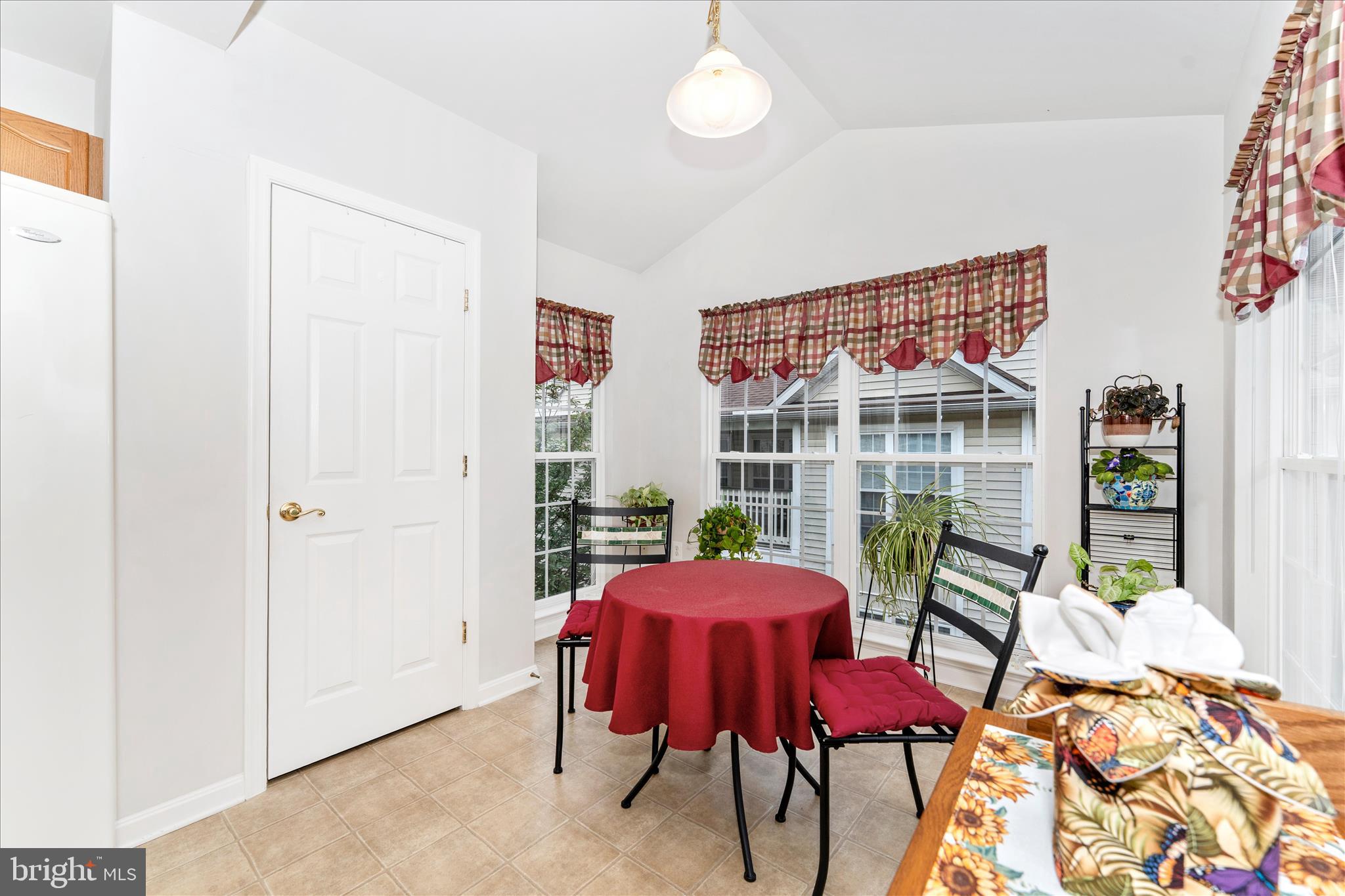 RIDGEVIEW II - Residential