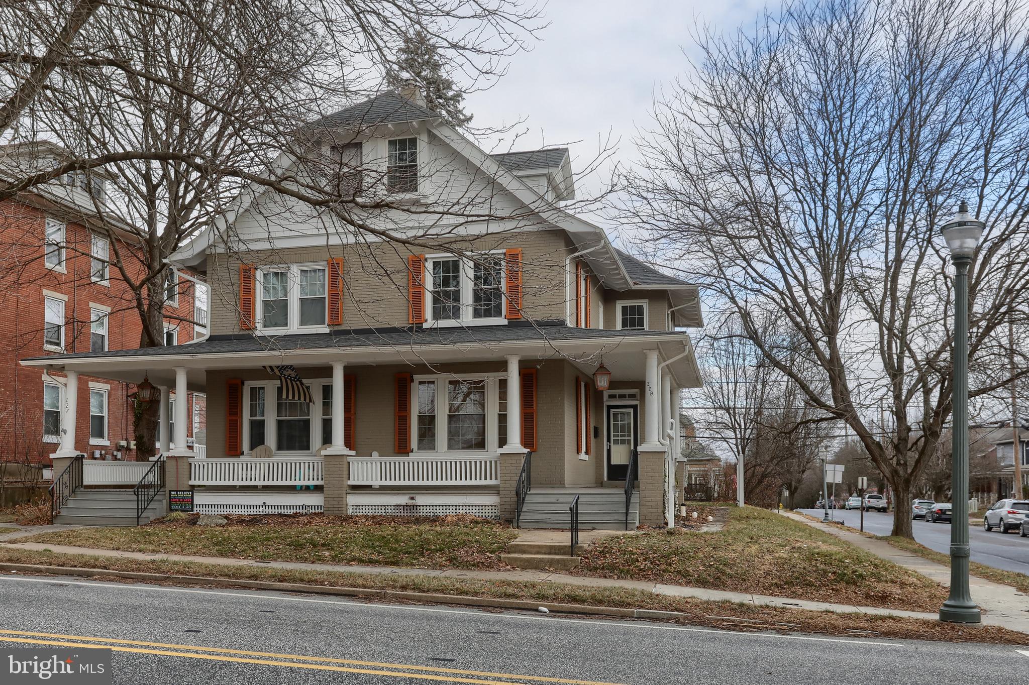 HERSHEY DOWNTOWN - Residential