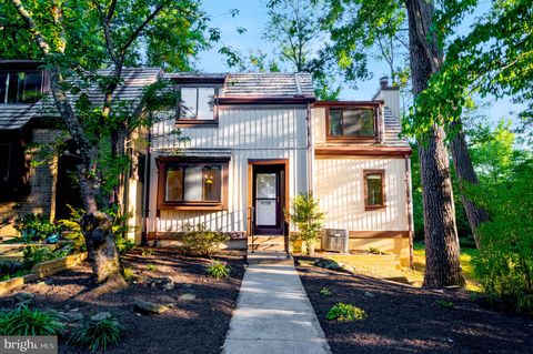 1501 SCANDIA CIRCLE RESTON VA 20190