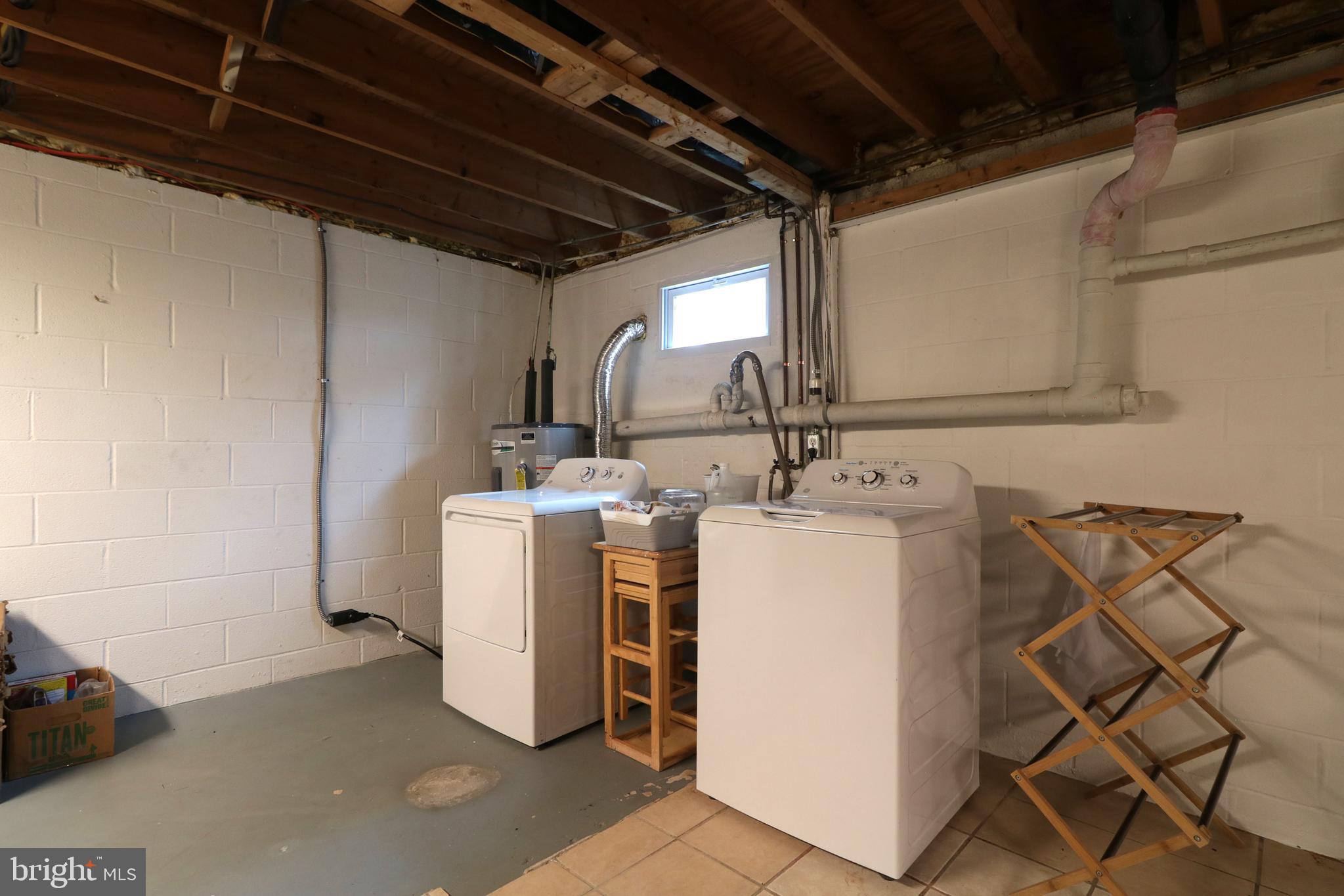 STORMSTOWN - Residential