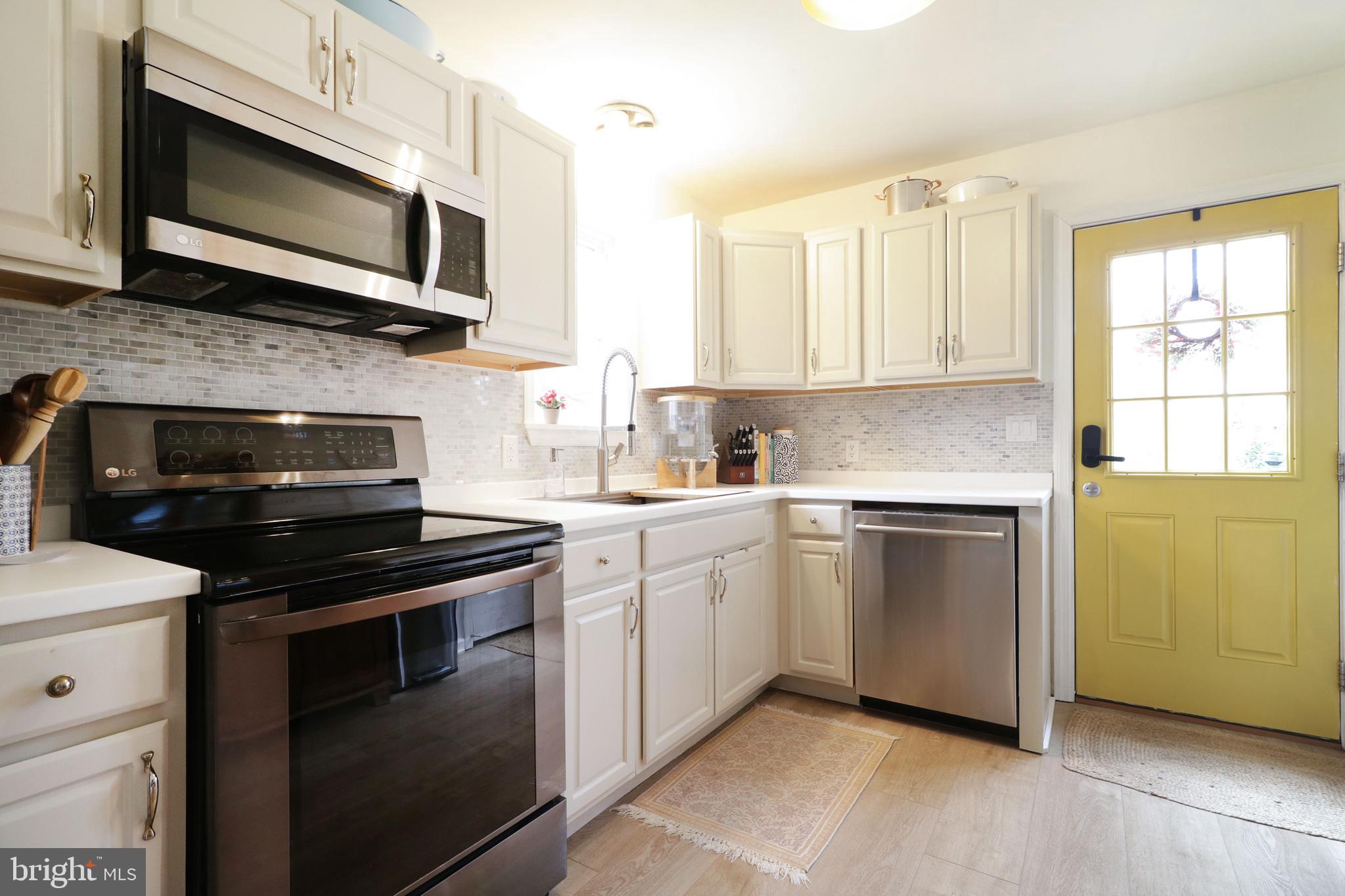 STORMSTOWN - Residential