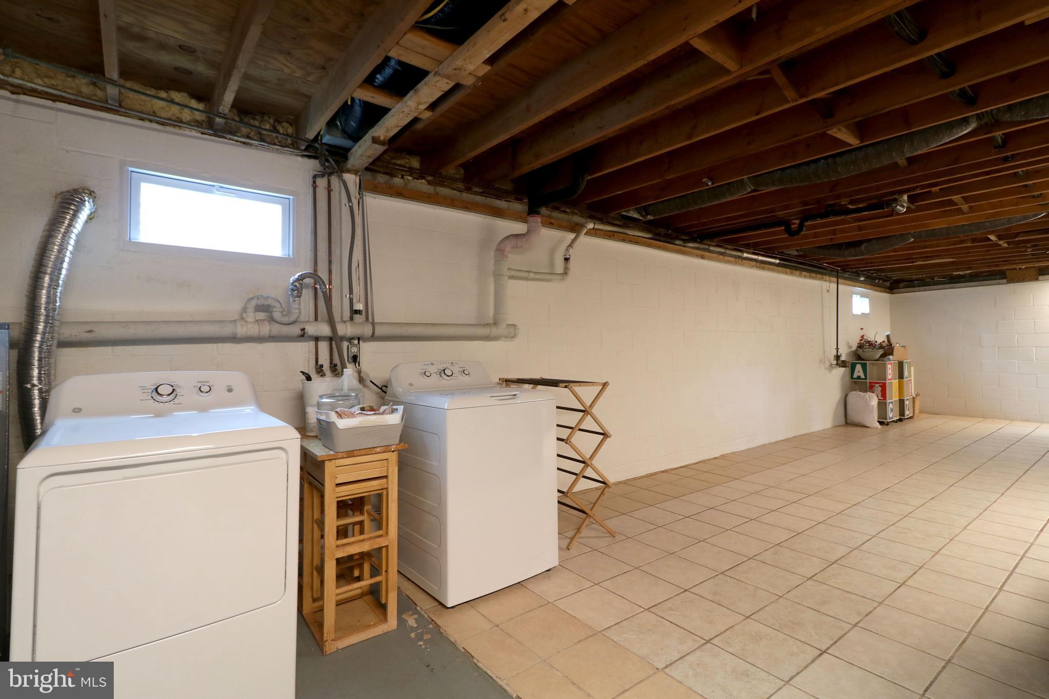 STORMSTOWN - Residential