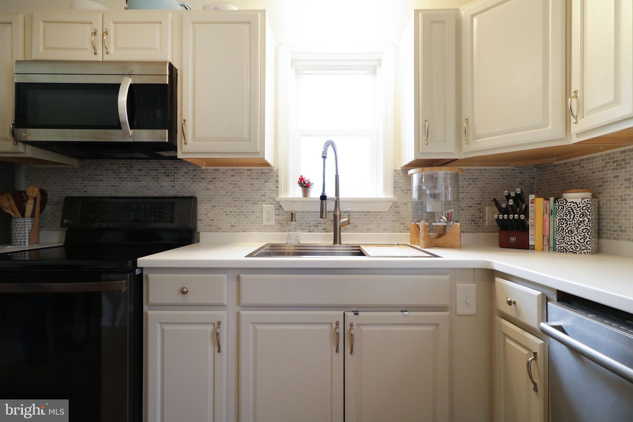 STORMSTOWN - Residential