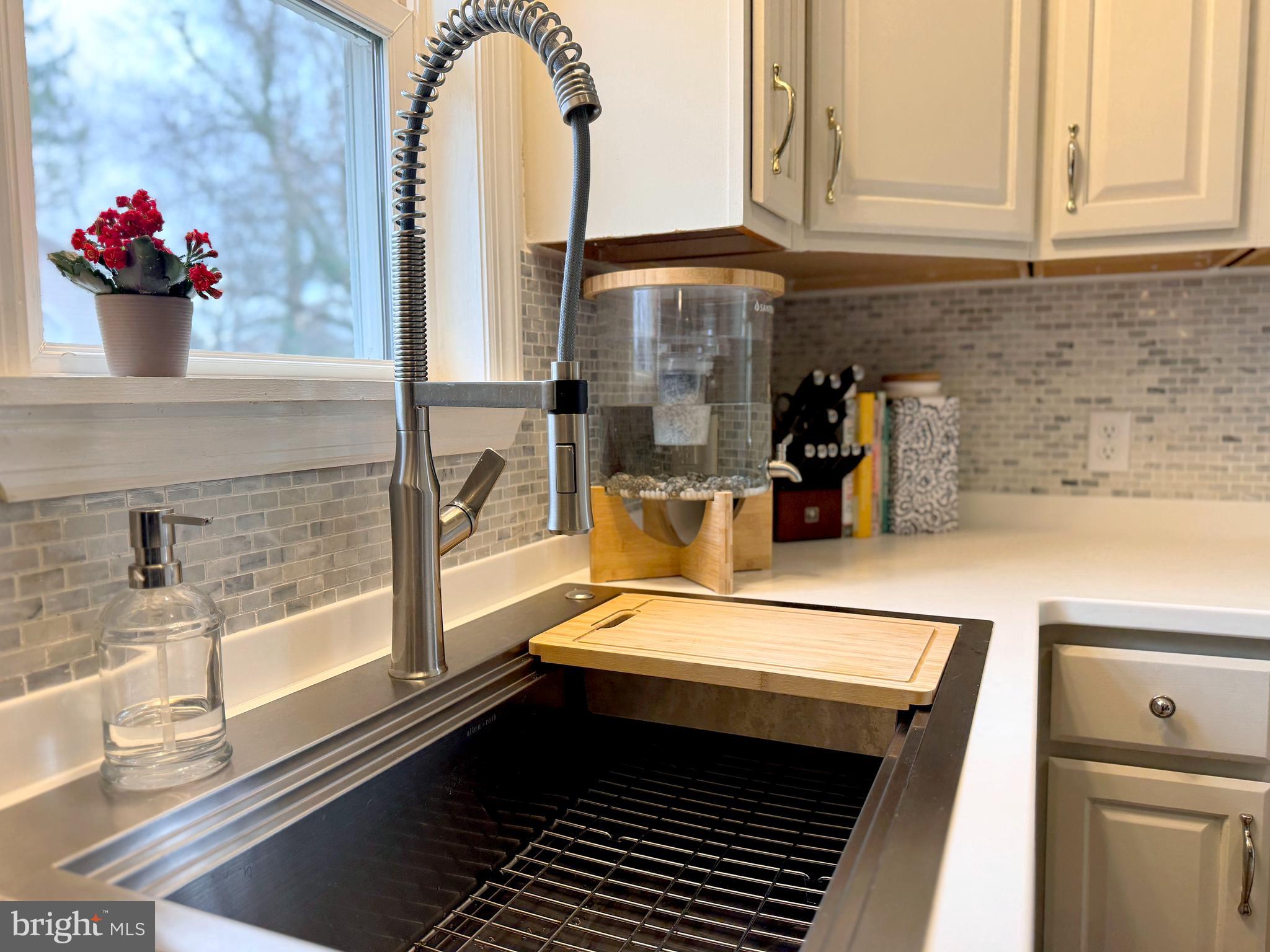 STORMSTOWN - Residential