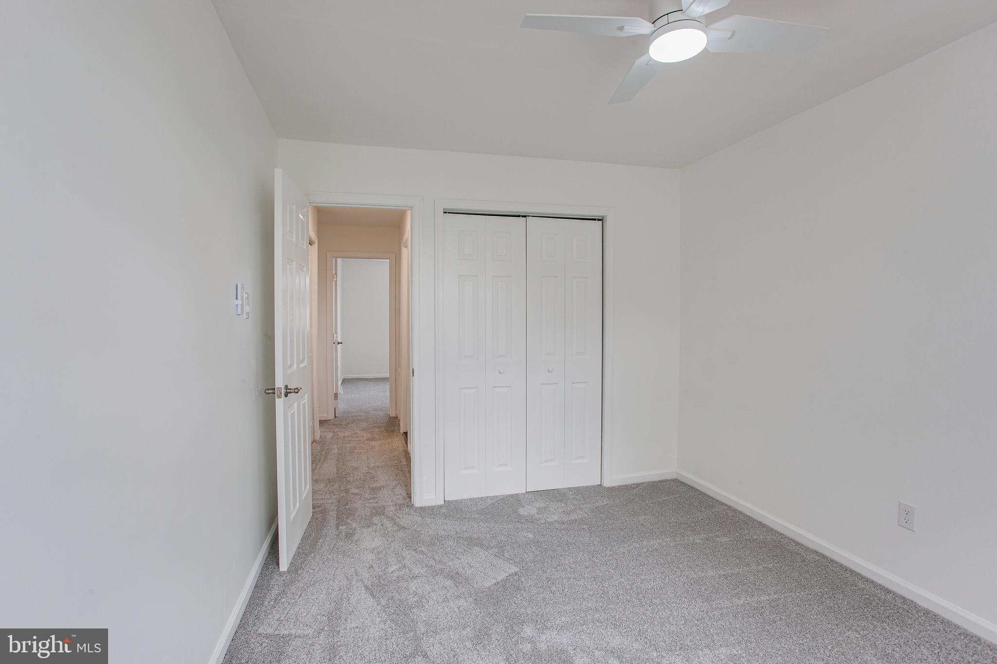 YORKTOWN - Residential