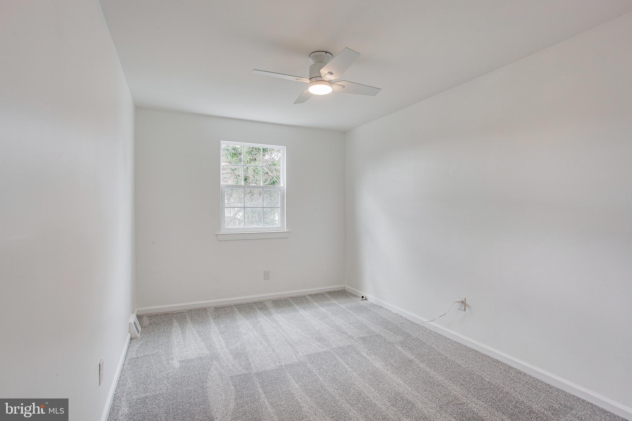 YORKTOWN - Residential