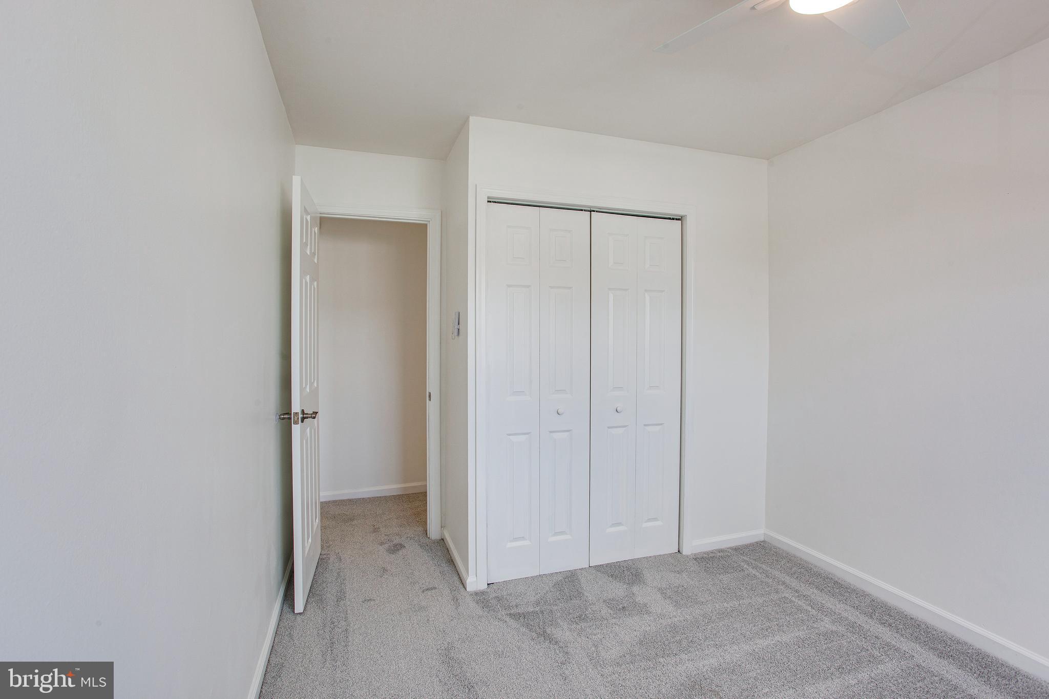 YORKTOWN - Residential