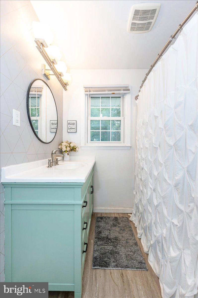 ST JAMES VILLAGE - Residential