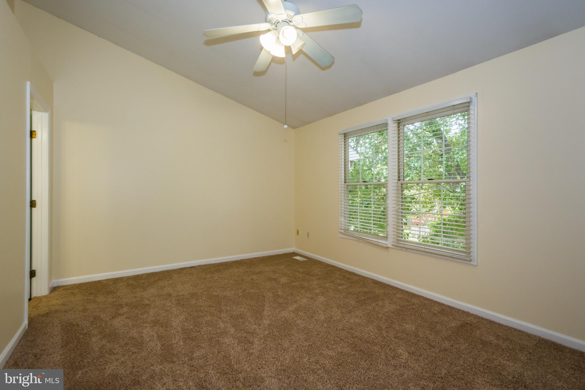 WORTHINGTON GLEN - Residential