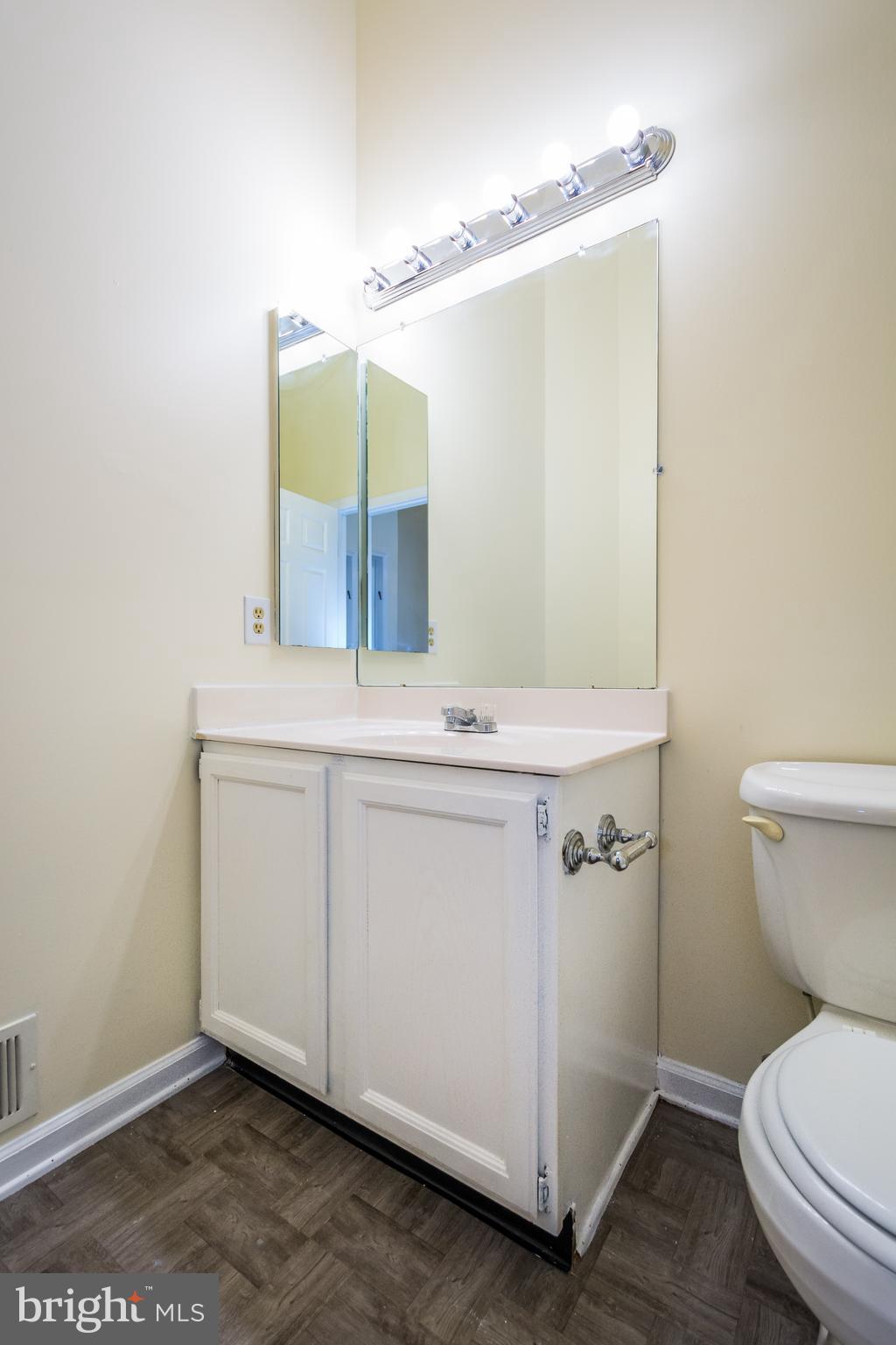 WORTHINGTON GLEN - Residential