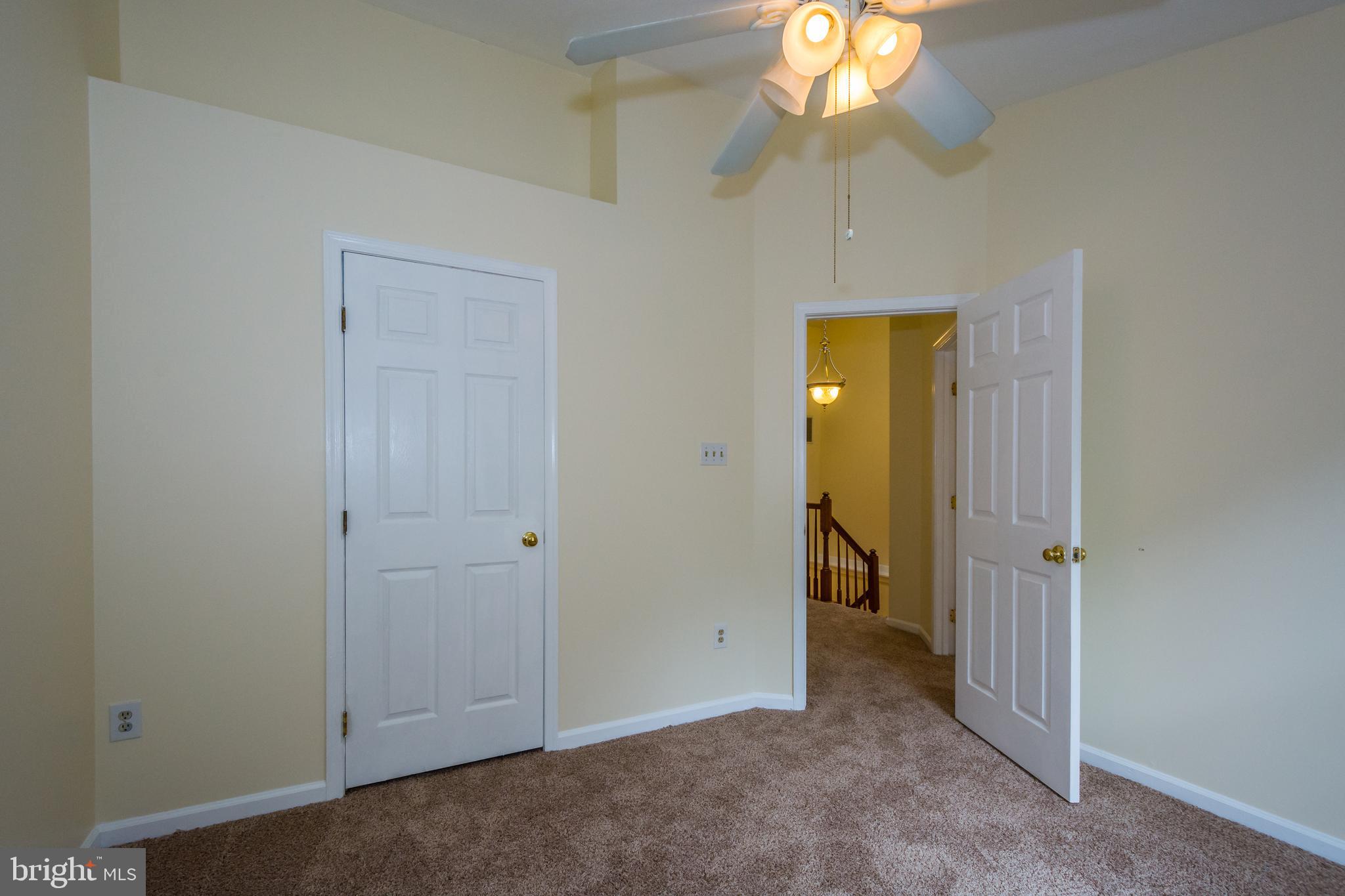 WORTHINGTON GLEN - Residential