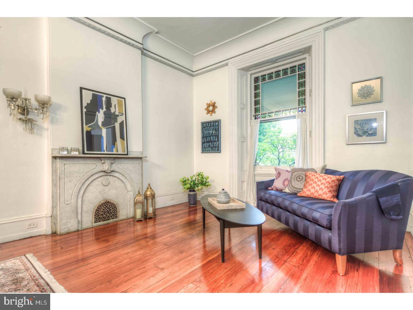 CHESTNUT HILL - Residential