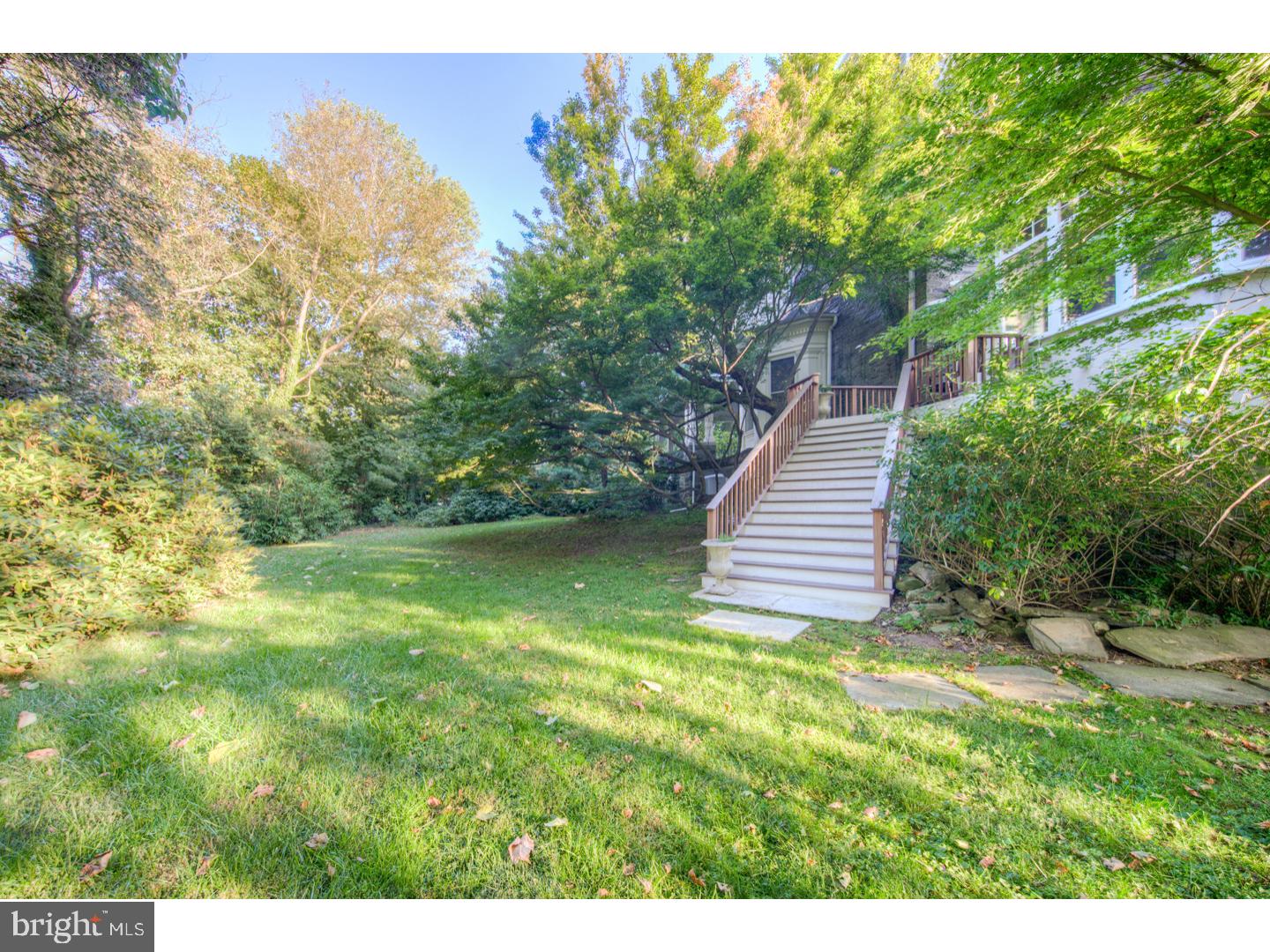 CHESTNUT HILL - Residential