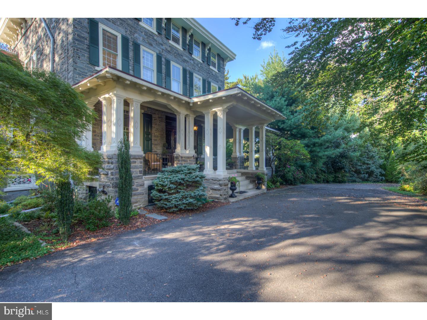 CHESTNUT HILL - Residential