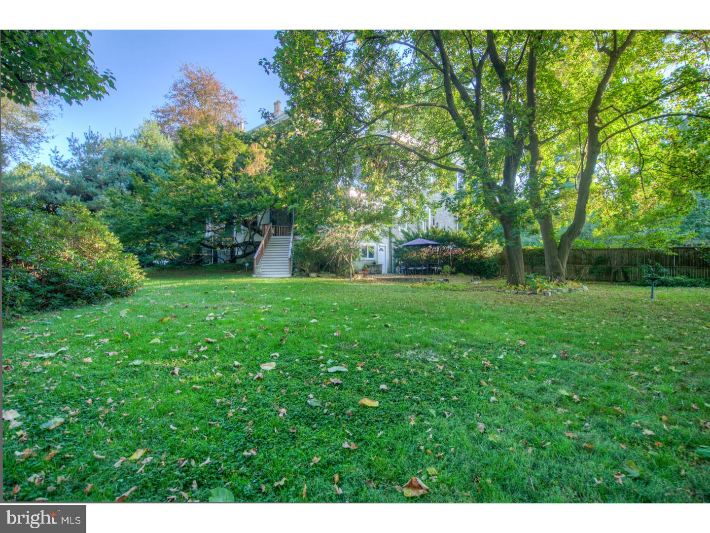 CHESTNUT HILL - Residential