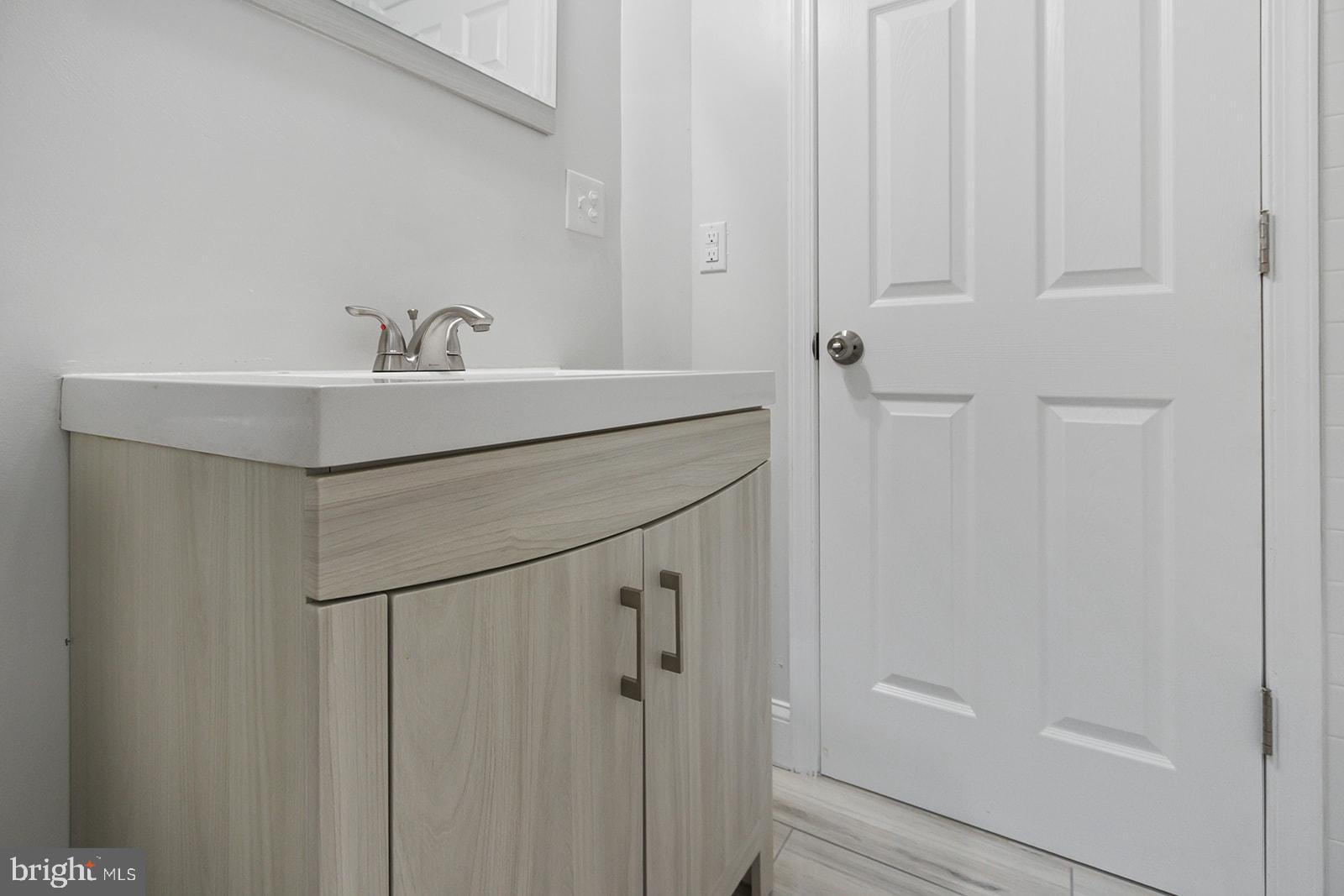 COBBS CREEK - Residential