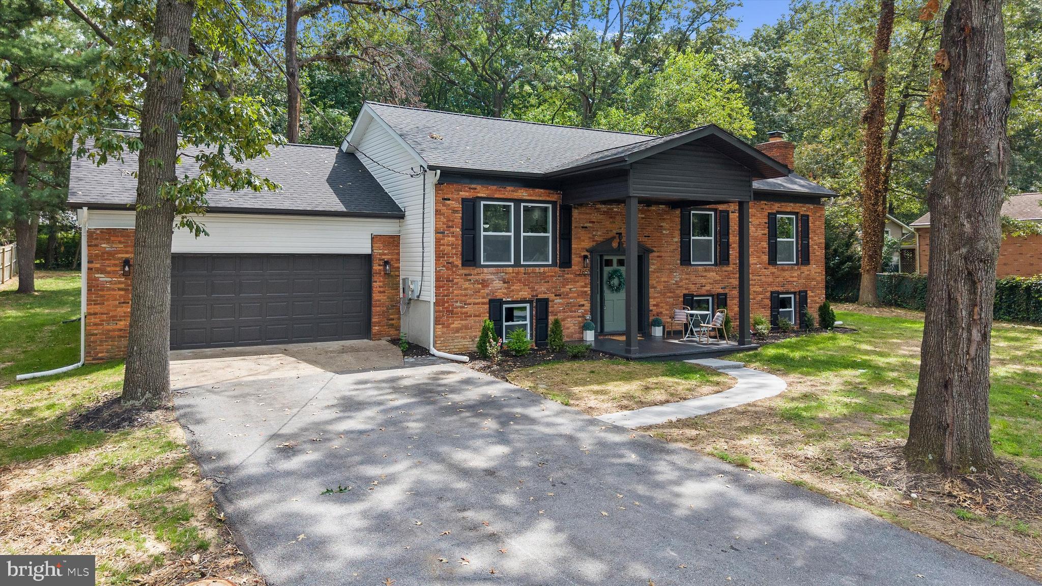 7851 SPRUCE HILL ROAD