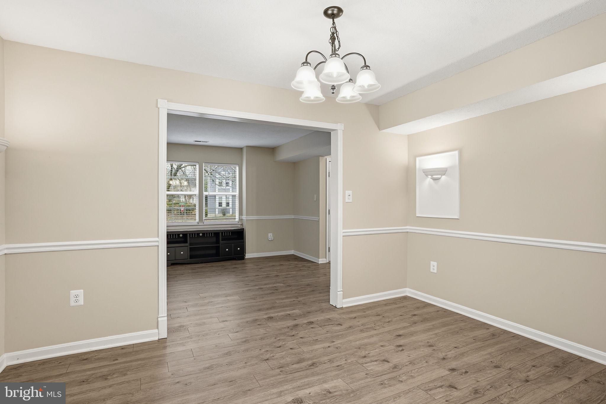 HAMPSHIRE - Residential