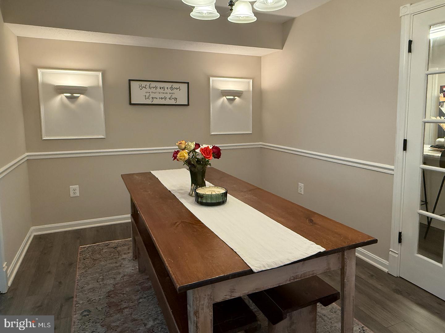 HAMPSHIRE - Residential