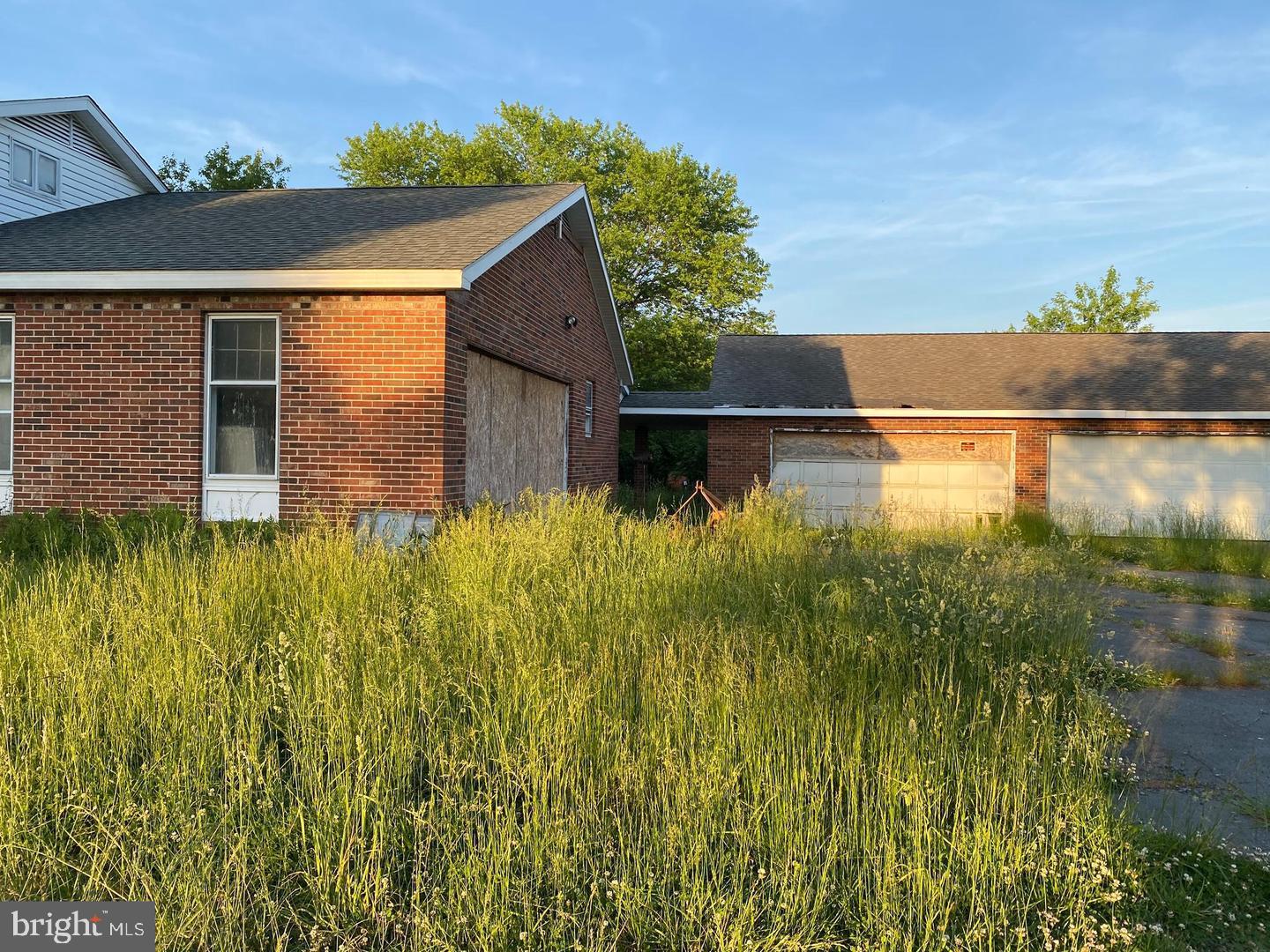 38935 JOHN WOLFORD ROAD