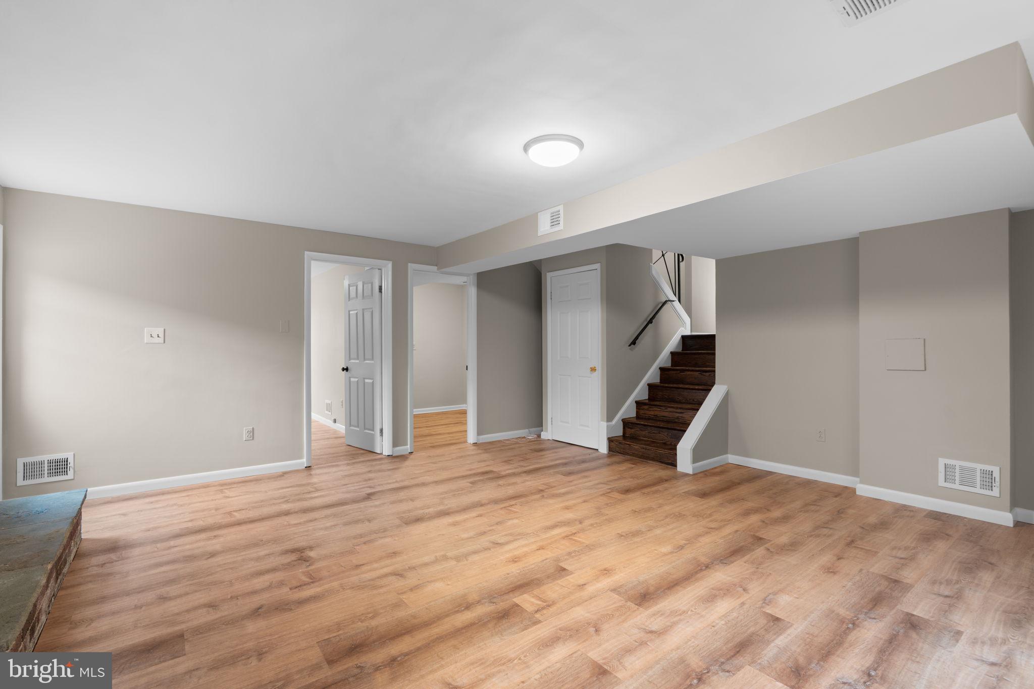 TAKOMA PARK - Residential Lease