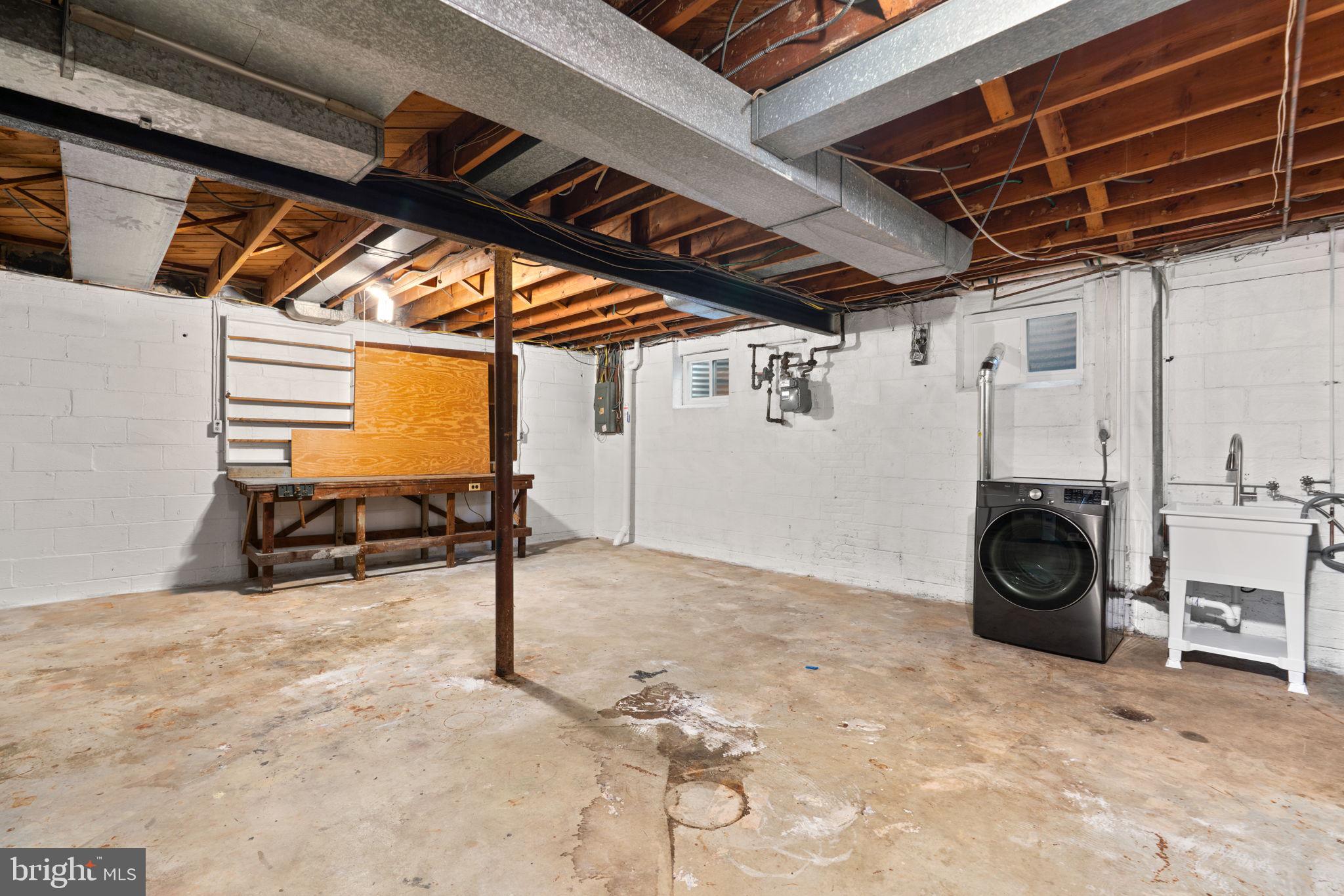 TAKOMA PARK - Residential Lease