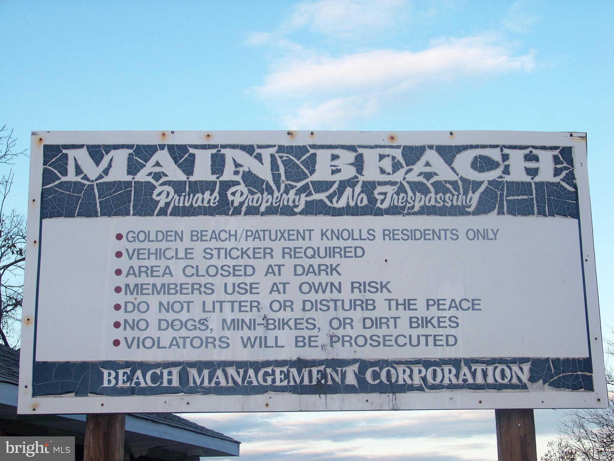 GOLDEN BEACH - Residential