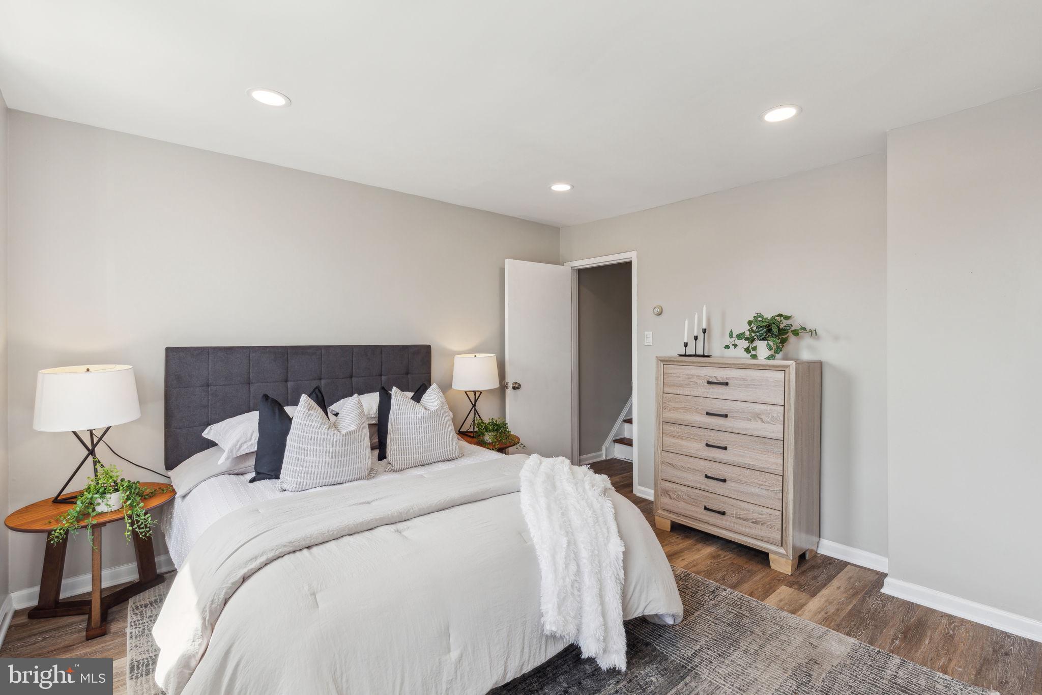 WEST KENSINGTON - Residential