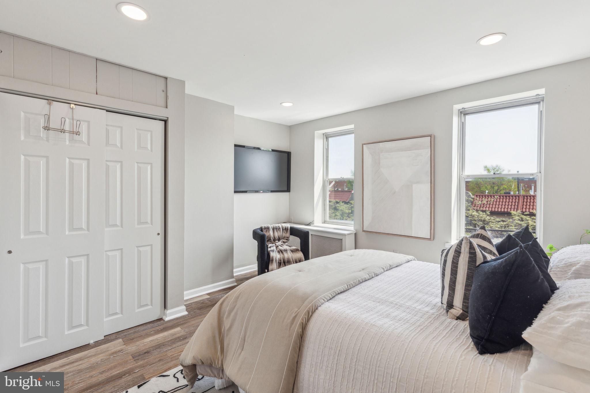 WEST KENSINGTON - Residential