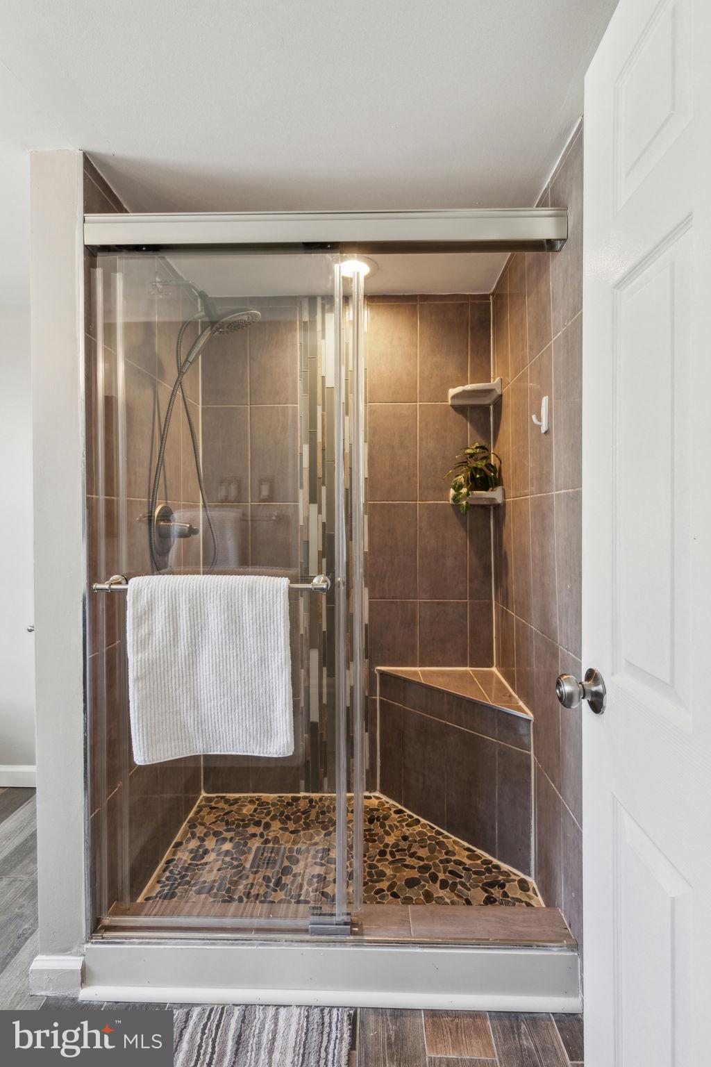 WEST KENSINGTON - Residential