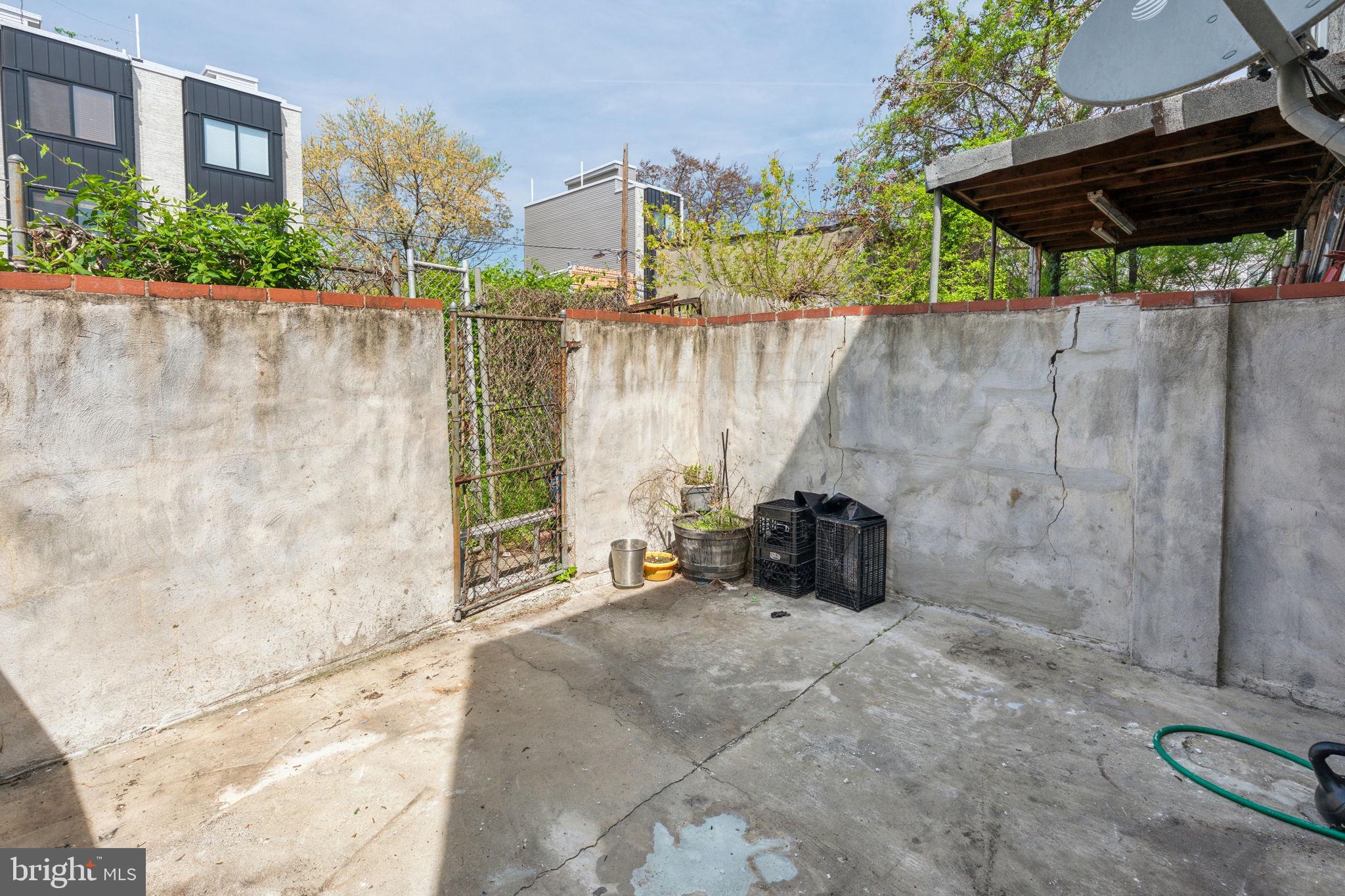 WEST KENSINGTON - Residential