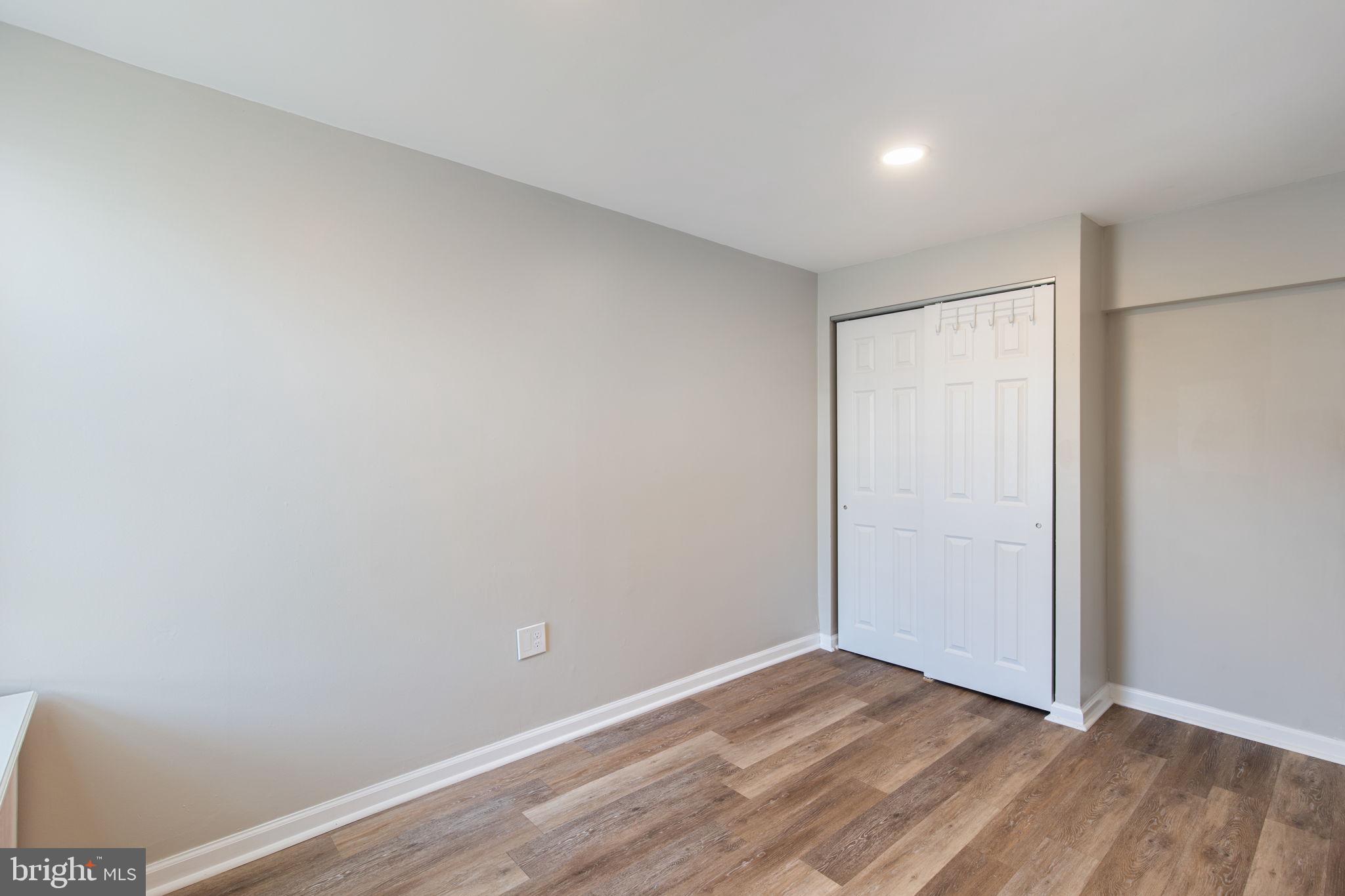WEST KENSINGTON - Residential
