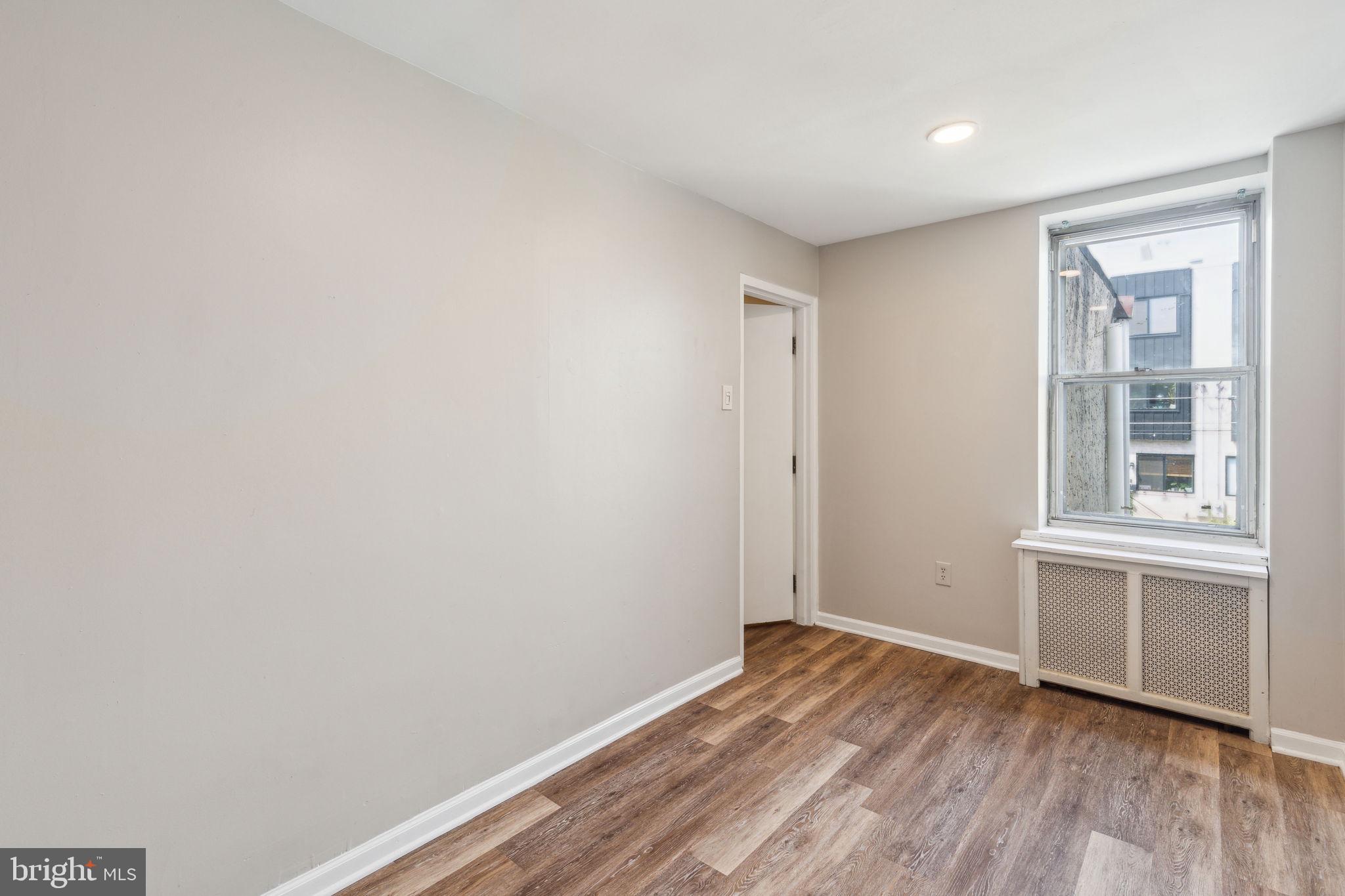 WEST KENSINGTON - Residential