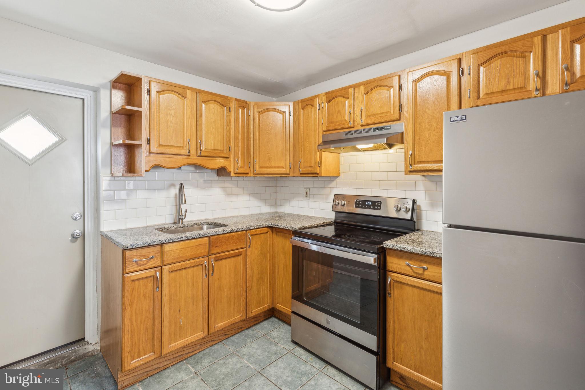 WEST KENSINGTON - Residential