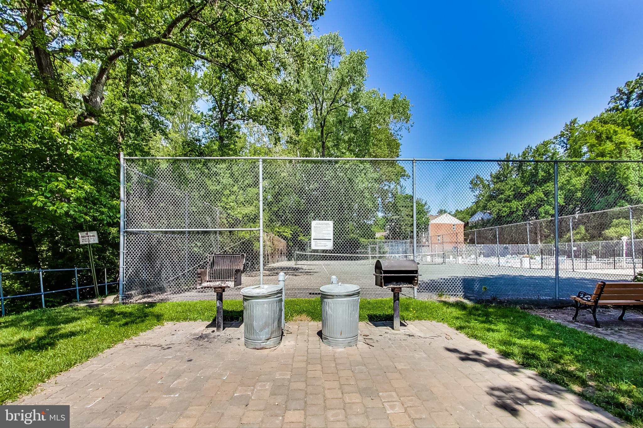 PARKSIDE CONDOMINIUMS - Residential