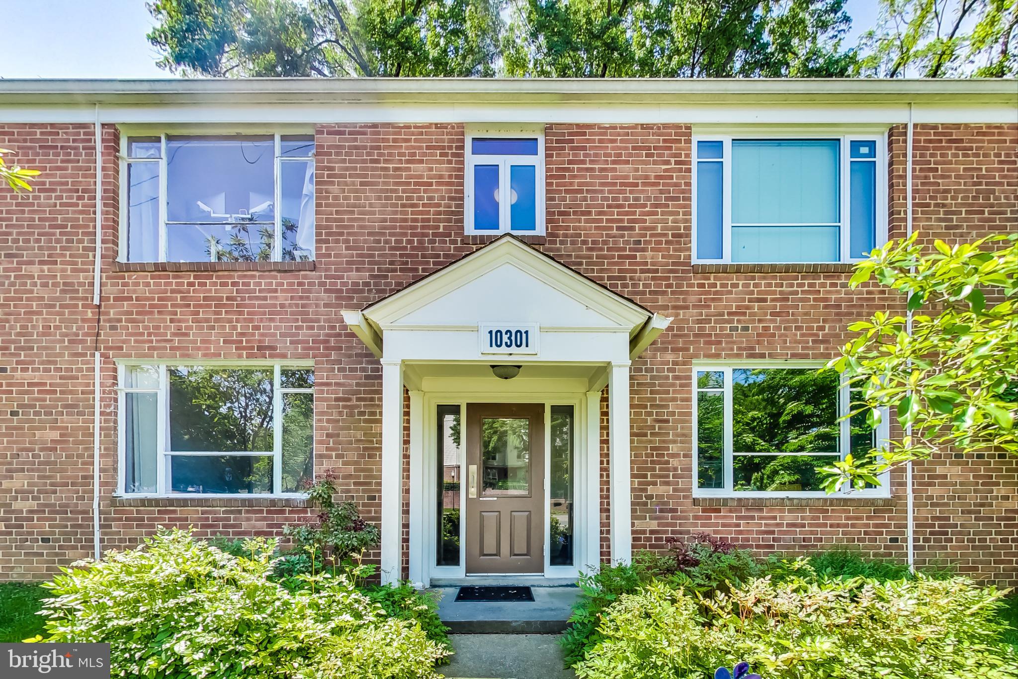 PARKSIDE CONDOMINIUMS - Residential