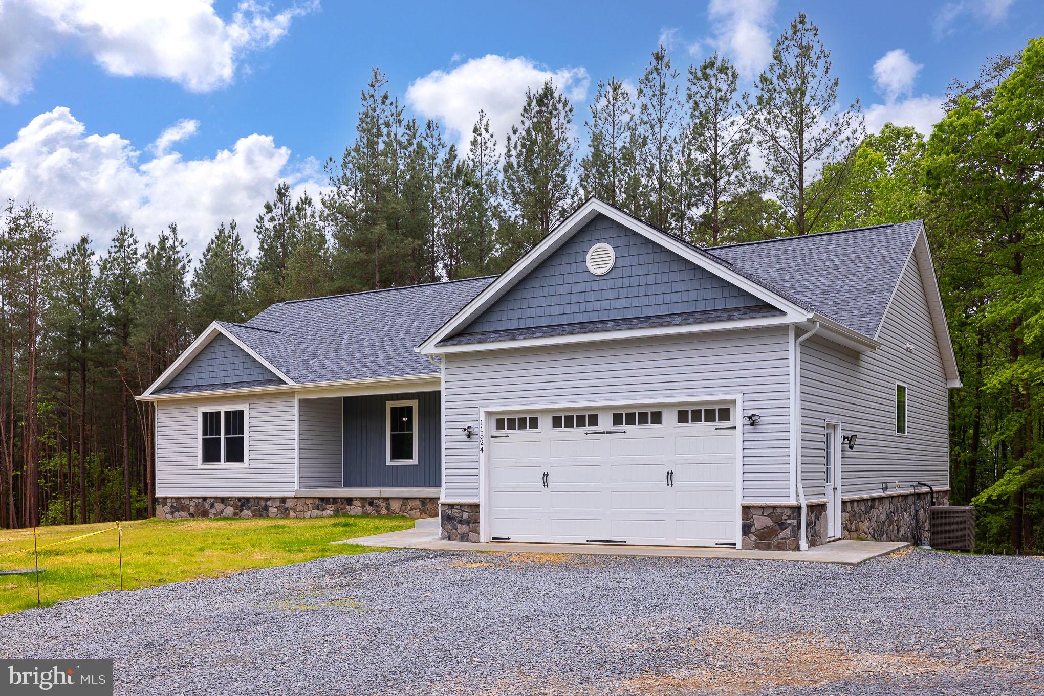 THE ESTATES AT LIGHT LANE - Residential
