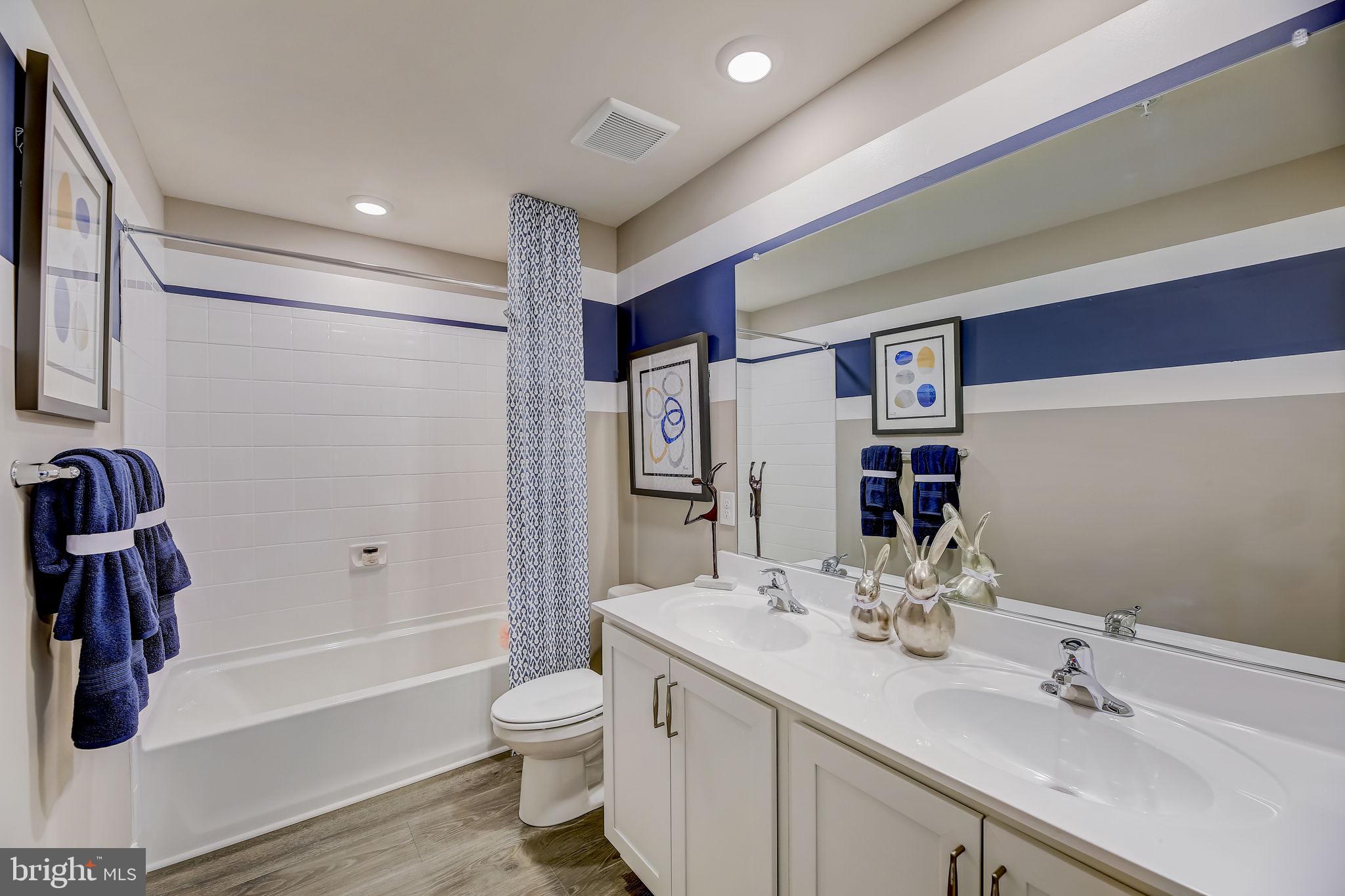 BARKSDALE CROSSING - Residential