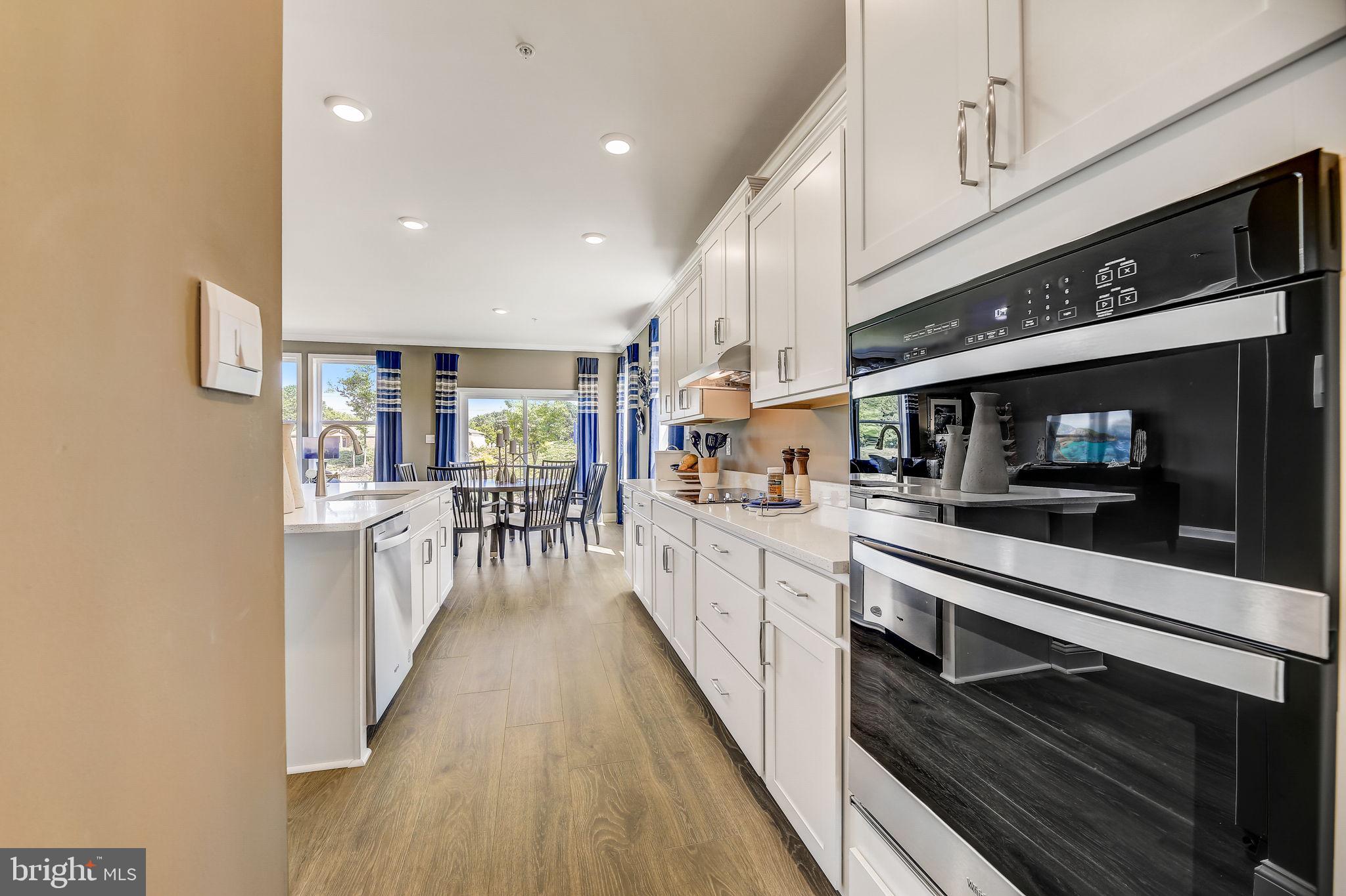 BARKSDALE CROSSING - Residential