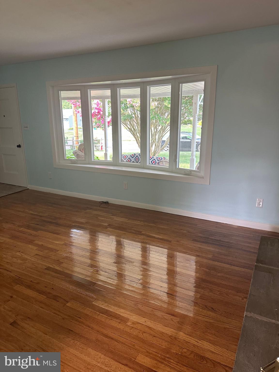 214 WHITTIER LANE
