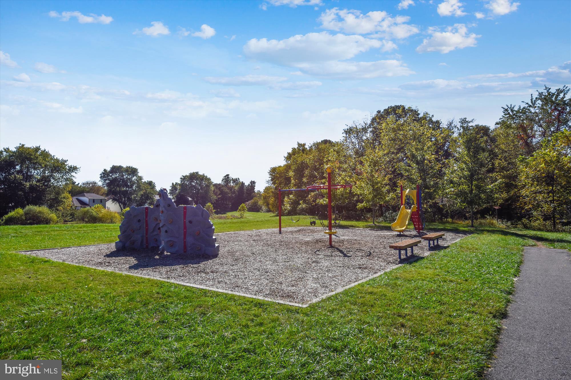 ARMFIELD FARMS - Residential