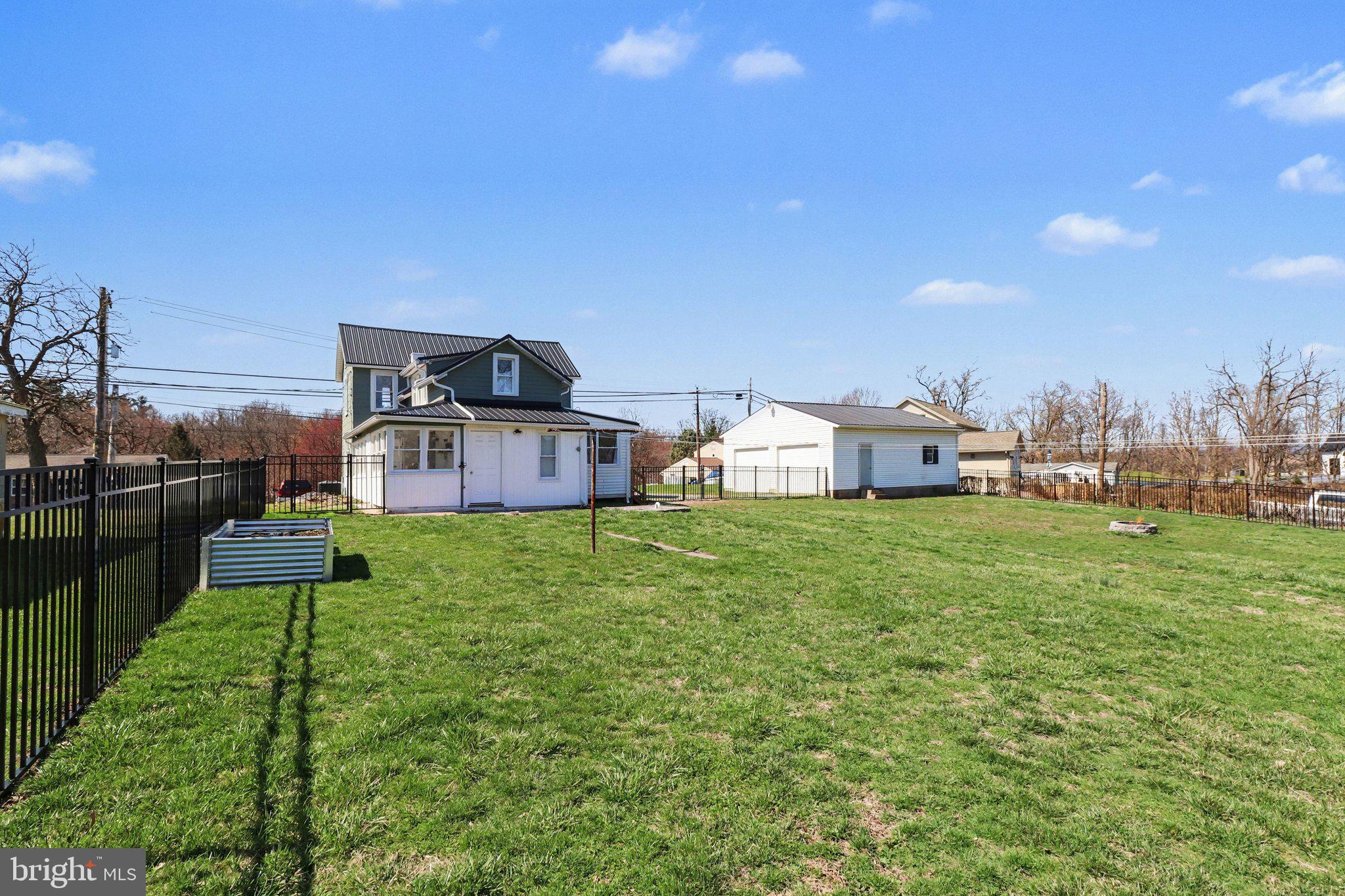 DAUPHIN COUNTY - Residential
