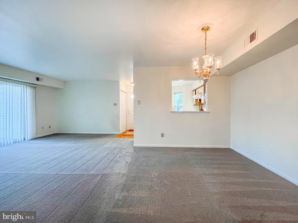 TAPESTRY - Residential Lease