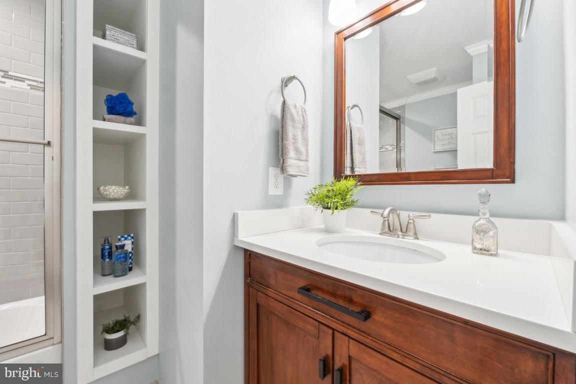 ROLLING FOREST - Residential