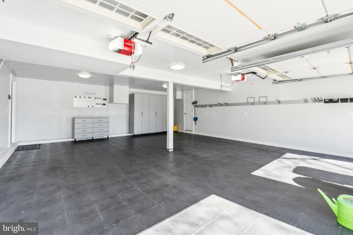 ROLLING FOREST - Residential