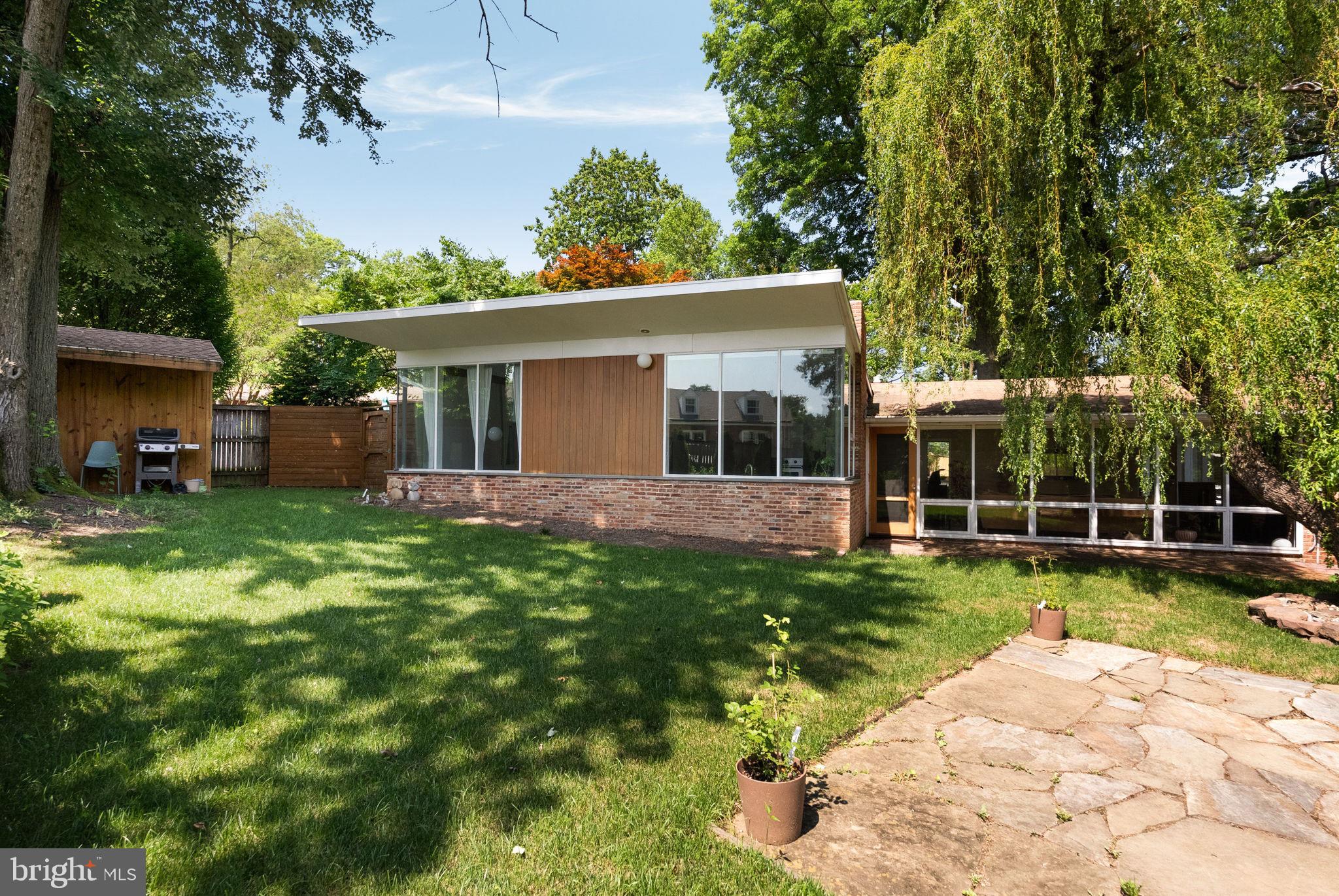 3306 PENDLETON DRIVE