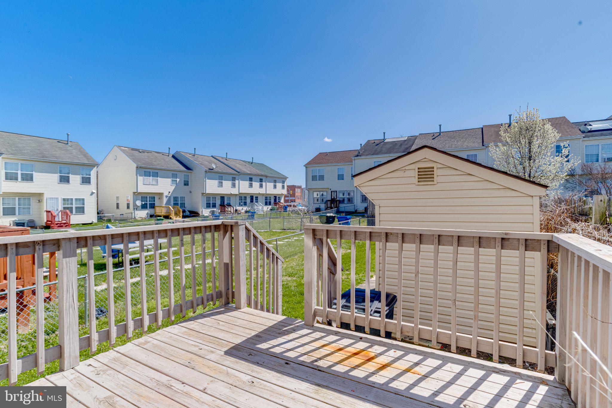 SANDTOWN-WINCHESTER - Residential